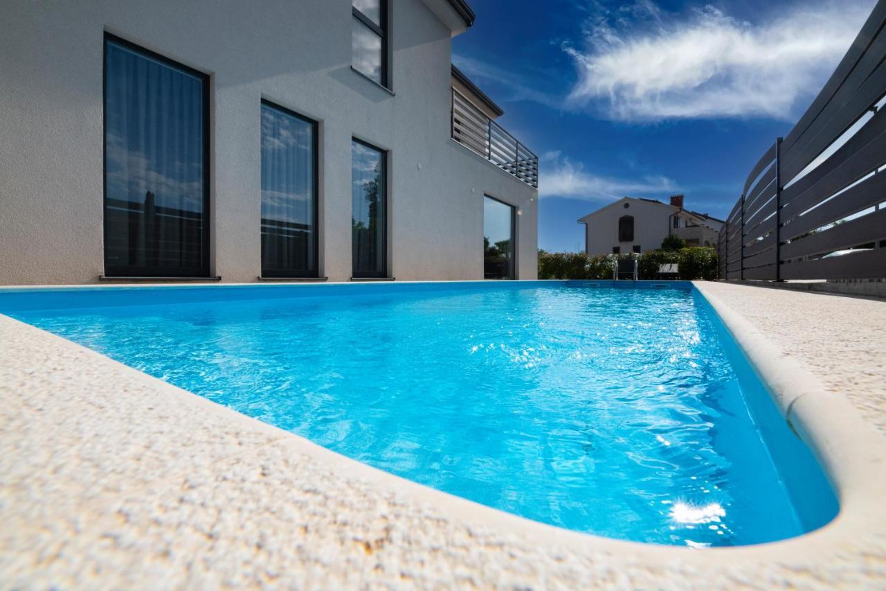 Marcante Family Villa With A Pool Porec Exterior photo